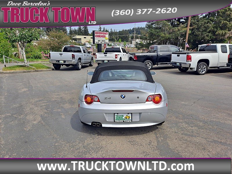 Used 2004 BMW Z4 2.5i RWD image 4
