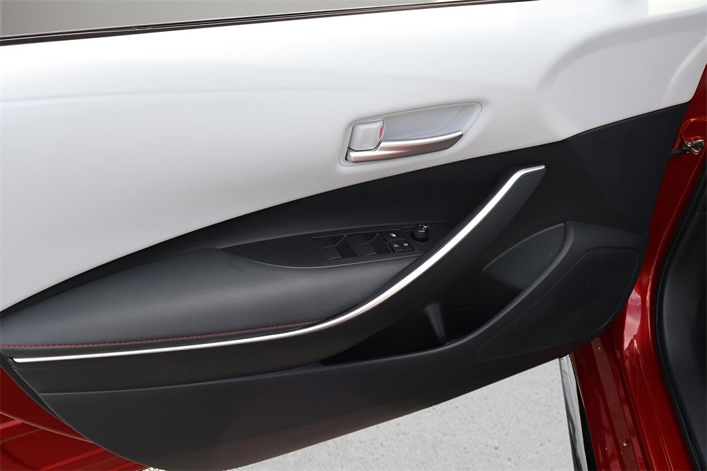 Certified 2023 Toyota Corolla SE image 10