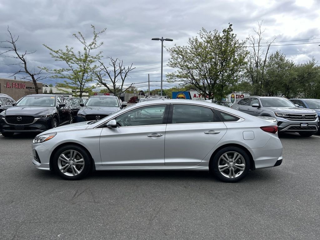 Used 2018 Hyundai Sonata Limited w/ Limited Ultimate Package 03 FWD image 5