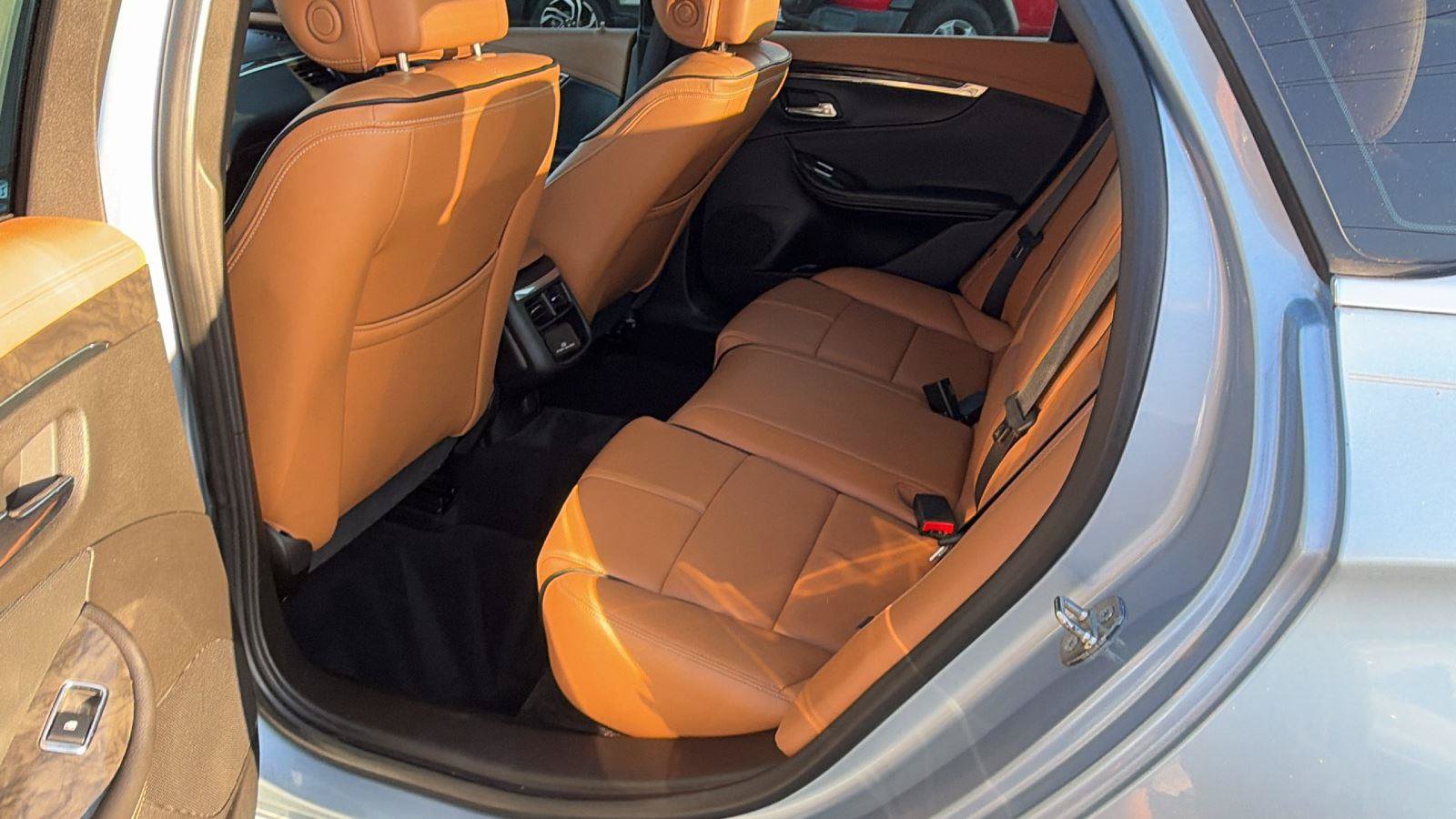 Used 2014 Chevrolet Impala LTZ FWD image 22