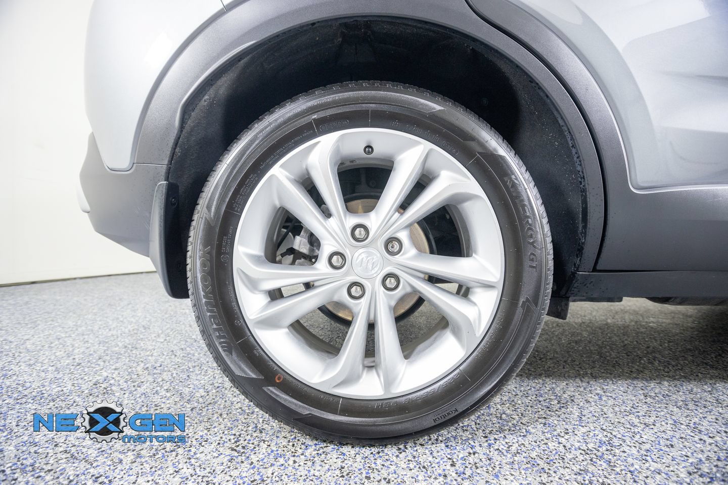 Used 2023 Buick Encore GX Preferred w/ Cold Weather Comfort Package AWD/4WD image 44