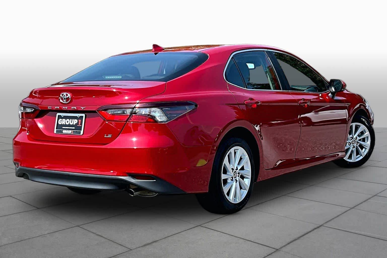 Used 2023 Toyota Camry LE w/ Convenience Package FWD image 13