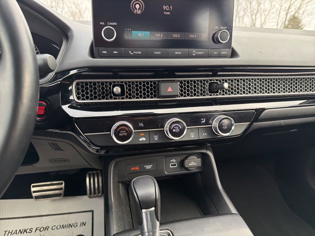 Used 2023 Honda Civic Sport image 15