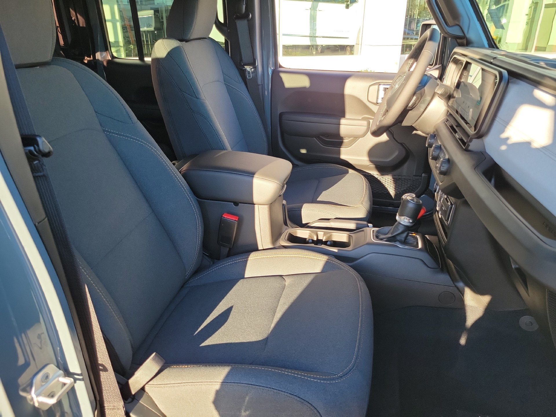 New 2026 Jeep Gladiator Sport AWD/4WD image 16