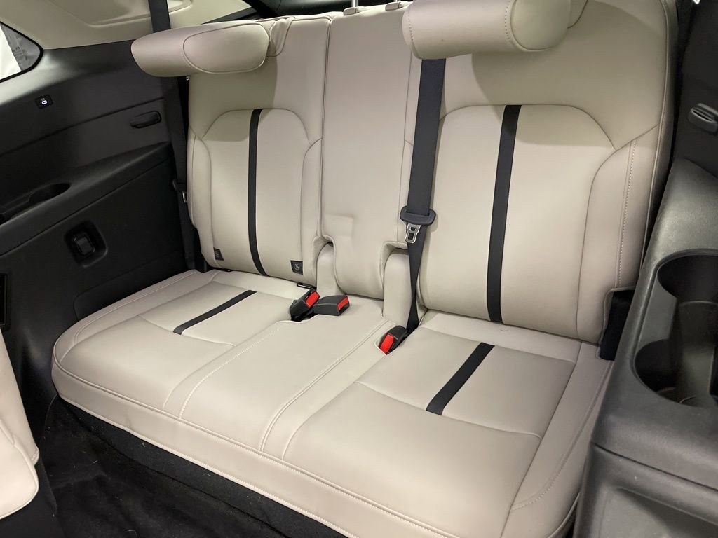 Used 2024 MAZDA CX-90 Plug-In Hybrid w/ Preferred image 27