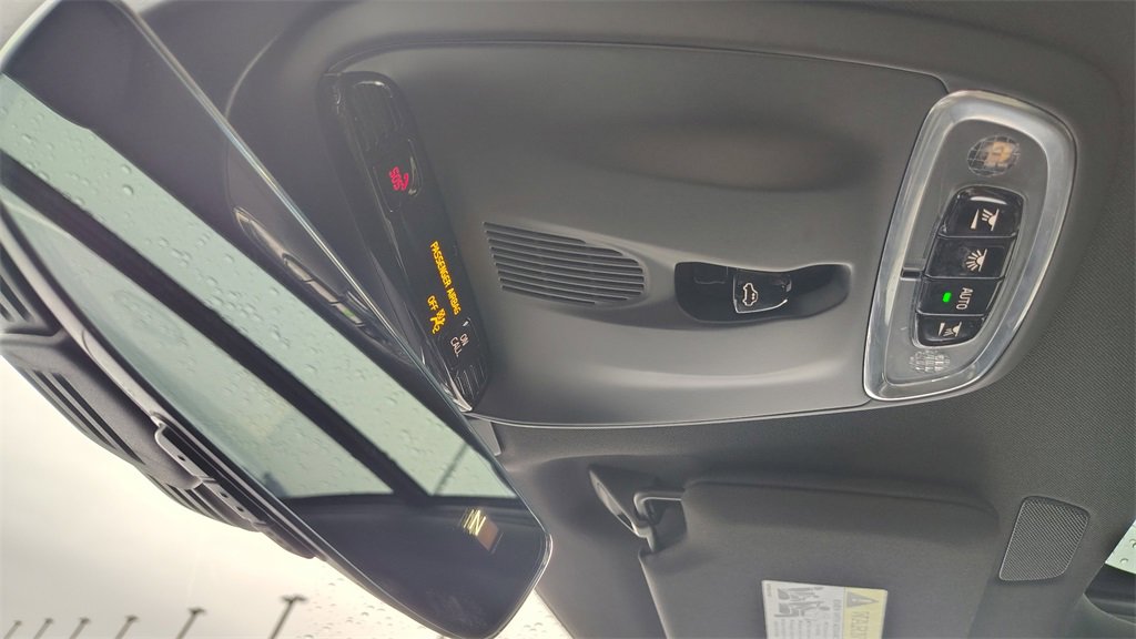 Used 2018 Volvo XC90 T6 R-Design w/ Convenience Package image 25