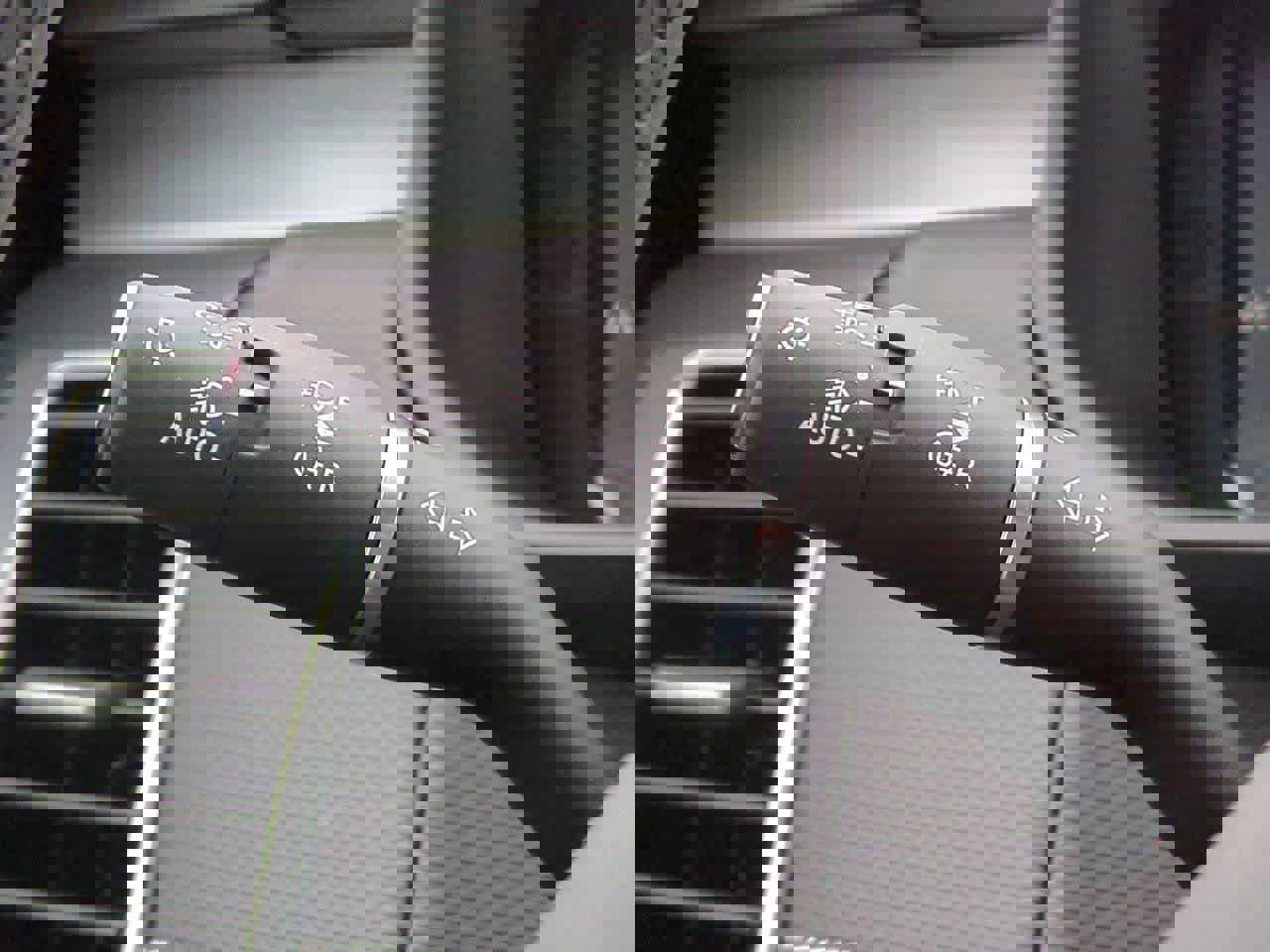 New 2026 Land Rover Discovery Limited Edition image 28