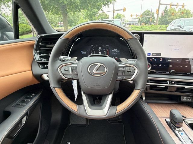 New 2026 Lexus RX 350 AWD image 16