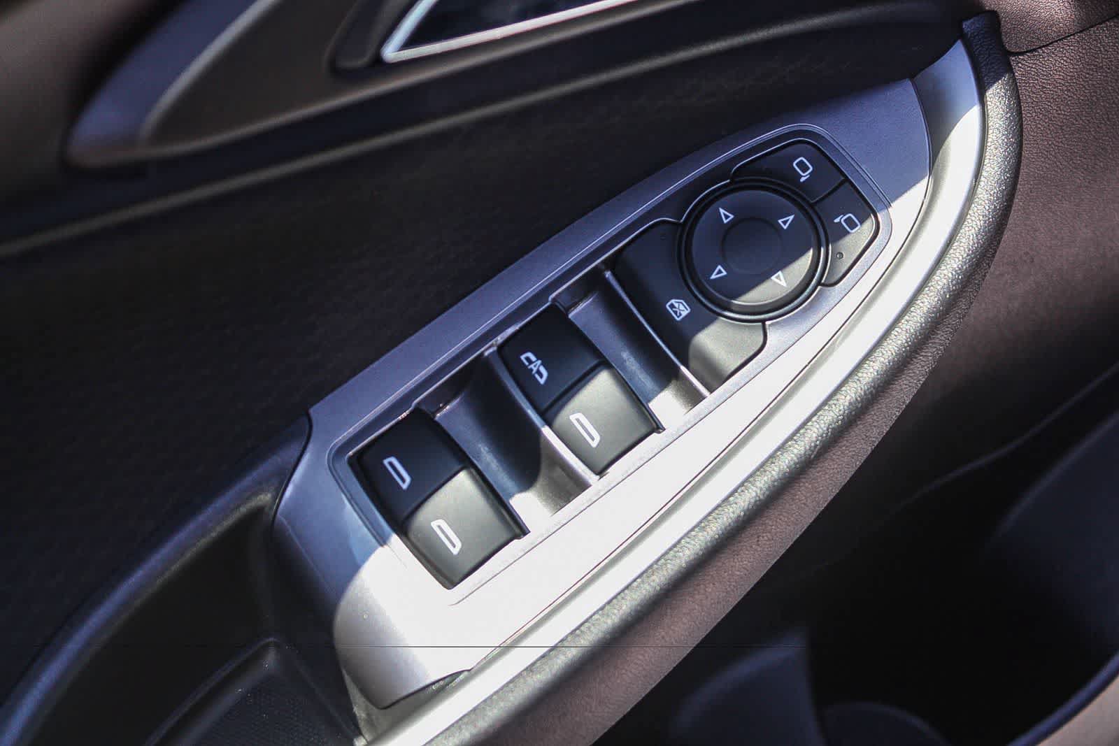 Used 2024 Chevrolet Malibu LT FWD image 26