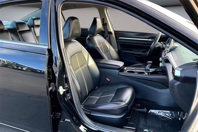 Certified 2024 Nissan Altima 2.5 SR image 27