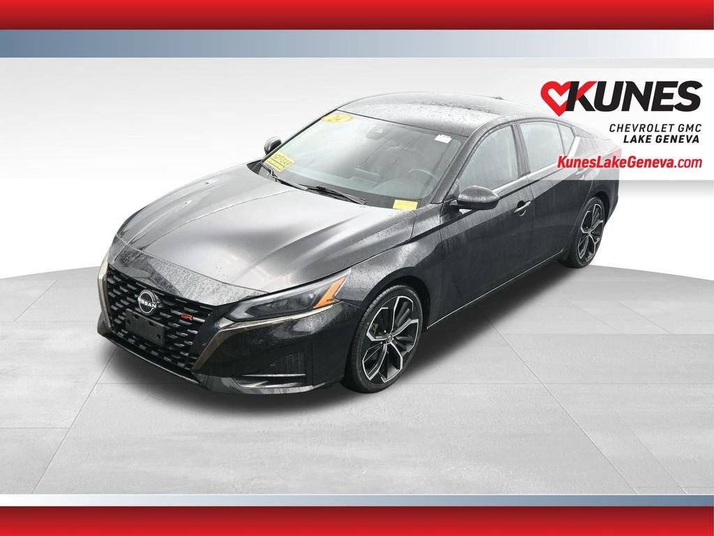 Used 2024 Nissan Altima 2.5 SR FWD image 34