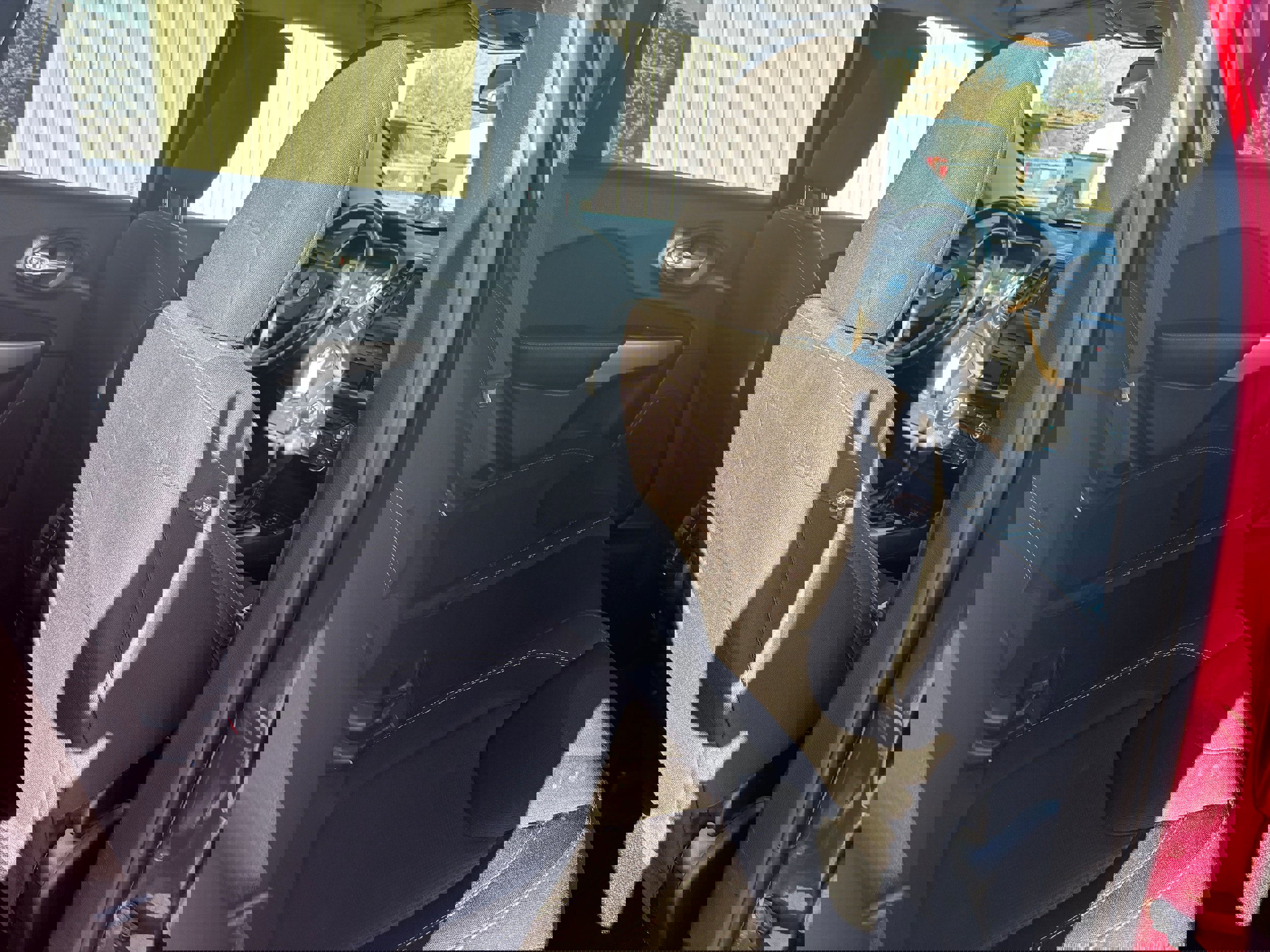 Used 2017 Jeep Cherokee Latitude image 12