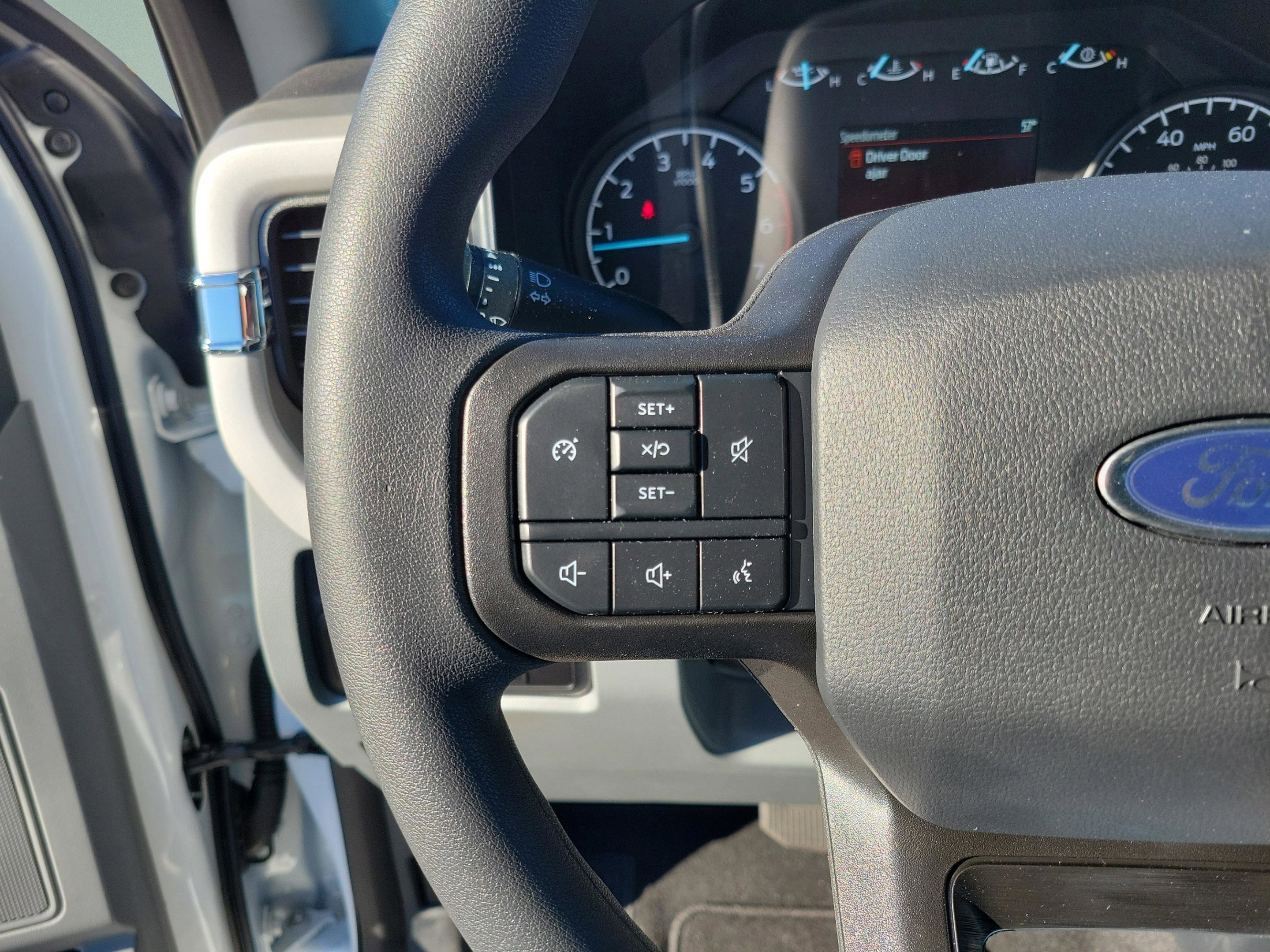 New 2025 Ford F350 XLT w/ FX4 Off-Road Package image 22