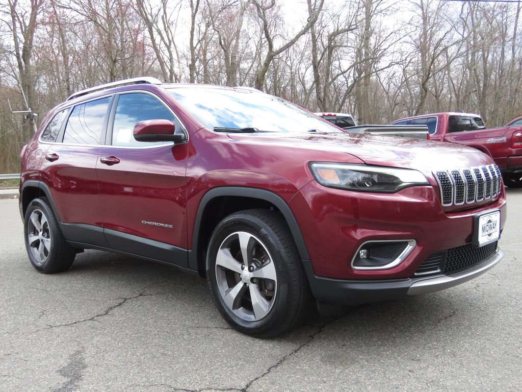 Used 2019 Jeep Cherokee Limited image 3