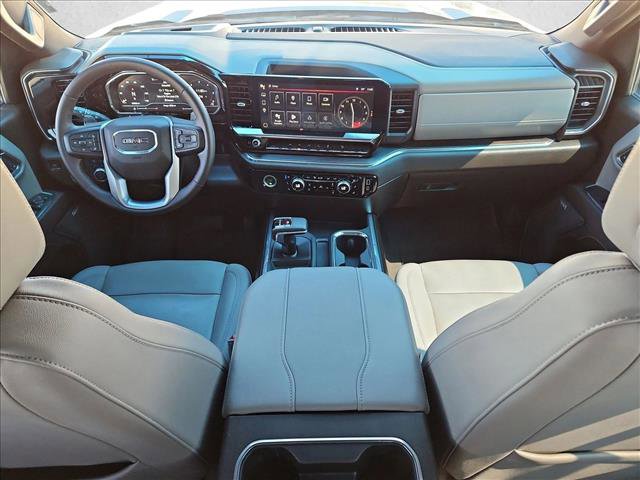 Used 2023 GMC Sierra 1500 SLT AWD/4WD image 18