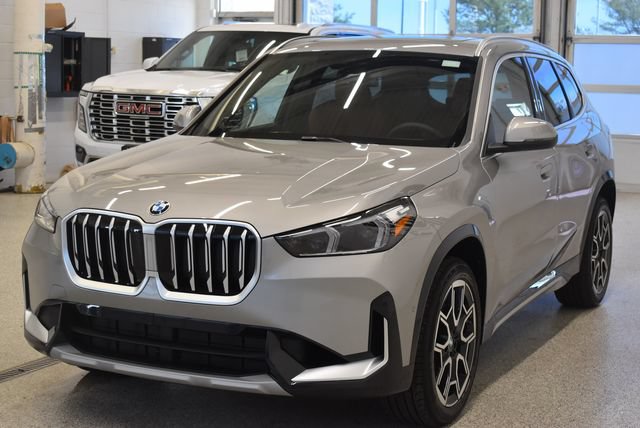 New 2026 BMW X1 xDrive28i w/ Convenience Package AWD/4WD image 9