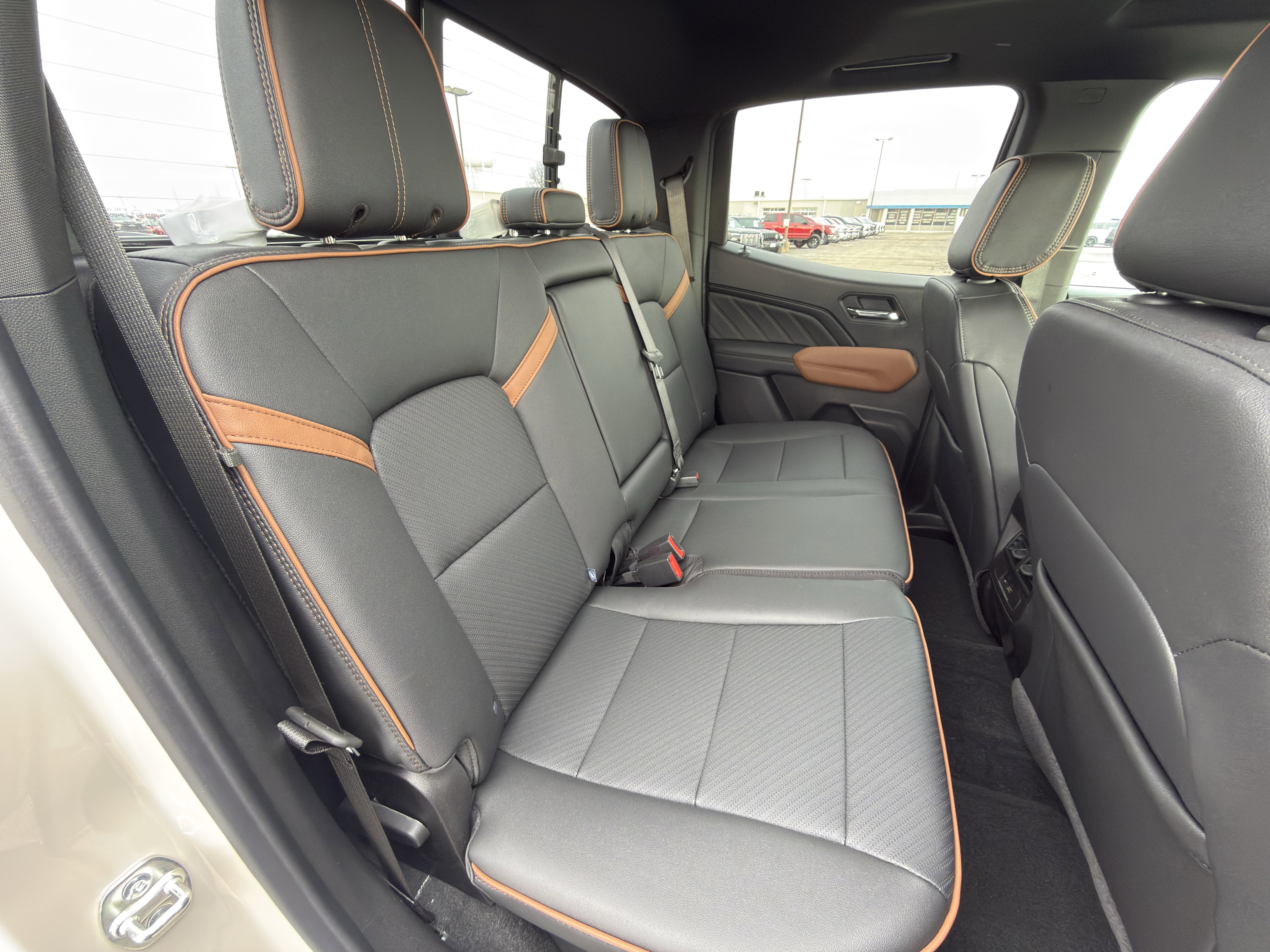 New 2026 GMC Canyon AT4 w/ Technology Plus Package image 18