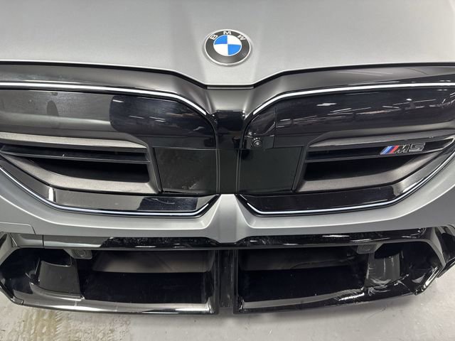 Used 2026 BMW M5 w/ Executive Package image 26