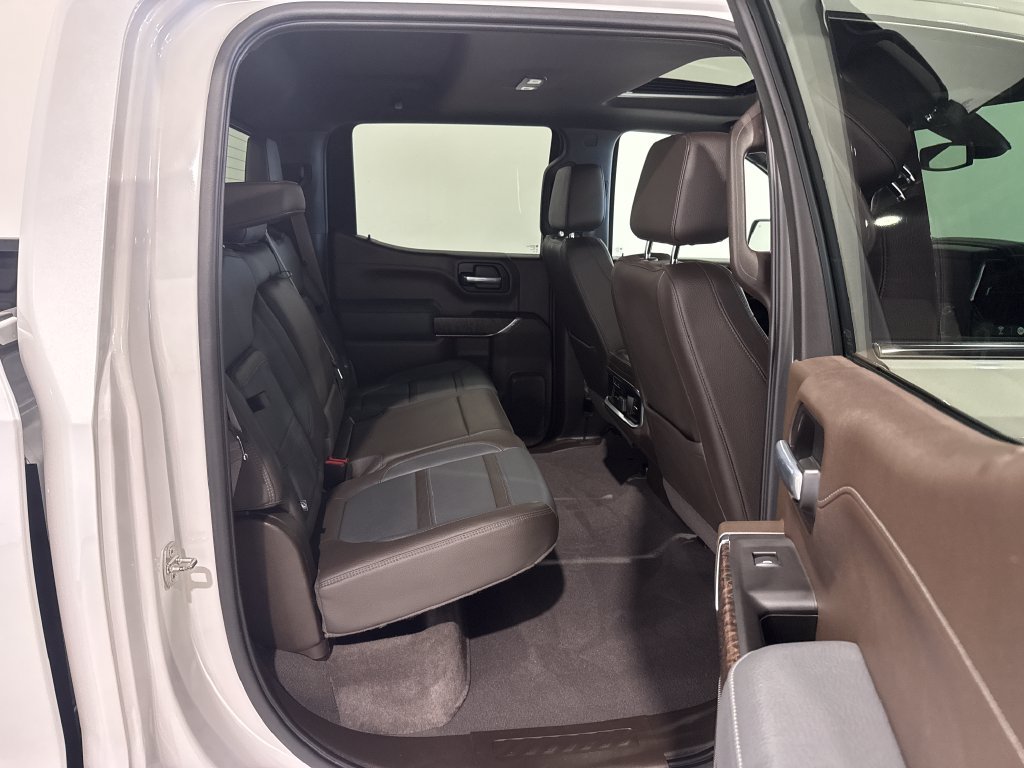 Used 2021 GMC Sierra 1500 Denali w/ Driver Alert Package II AWD/4WD image 22