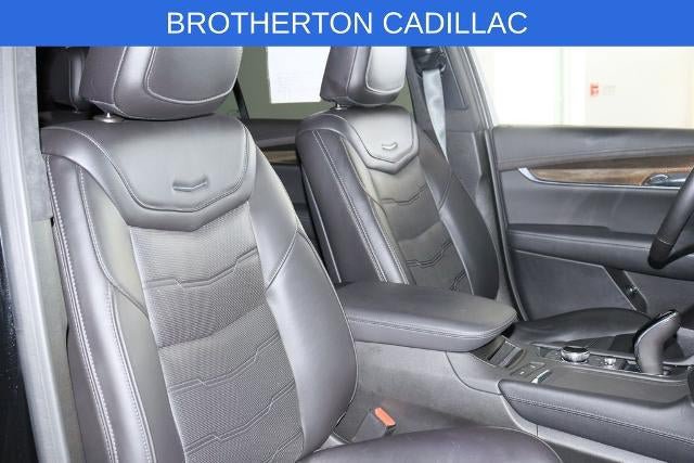 Used 2022 Cadillac XT6 Premium Luxury w/ Platinum Package AWD/4WD image 23