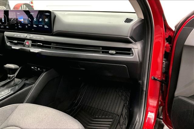 Used 2025 Kia K4 EX image 19