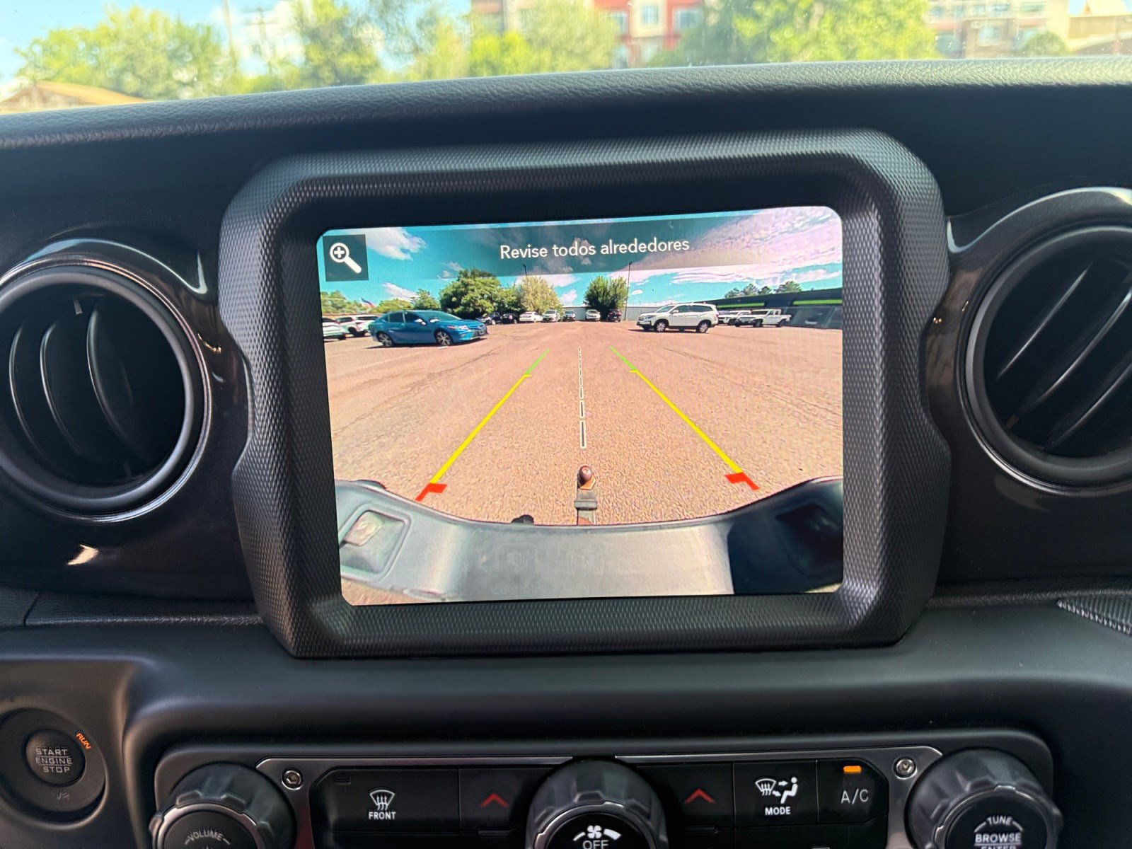 Used 2022 Jeep Gladiator Sport AWD/4WD image 27