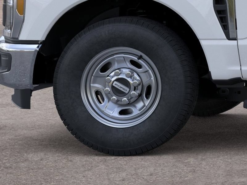 New 2026 Ford F250 XL w/ XL Chrome Package RWD image 19