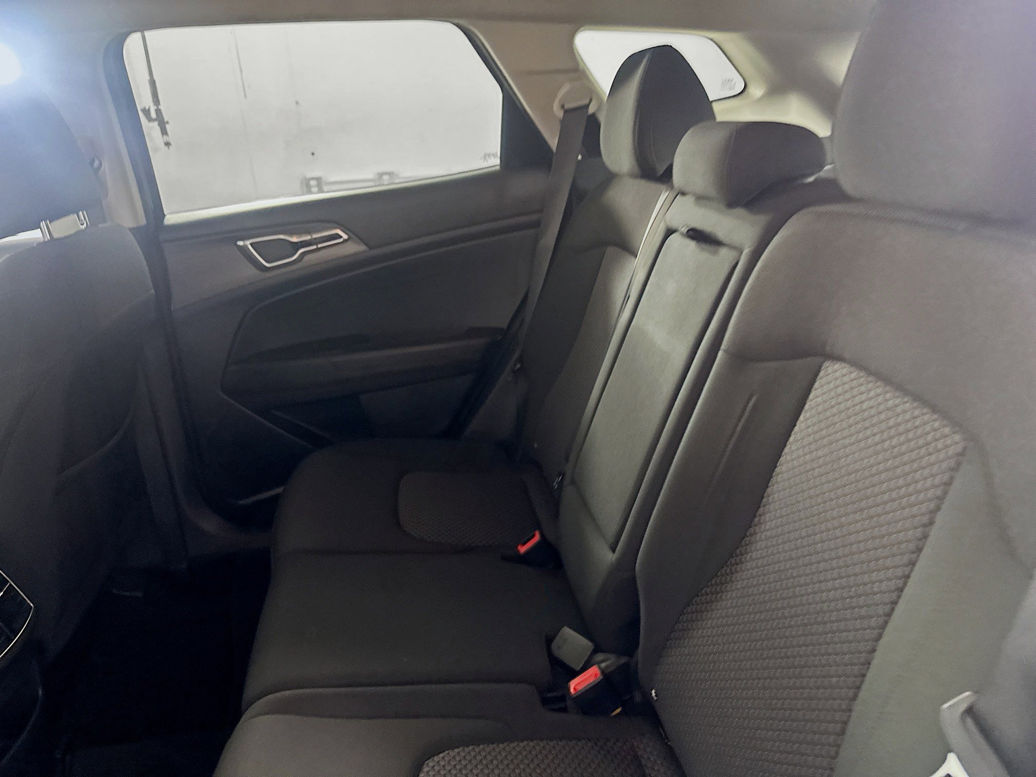 Used 2025 Kia Sportage LX image 26