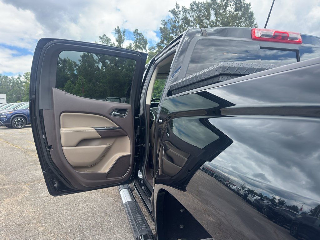 Used 2020 GMC Canyon SLT w/ Driver Alert Package RWD image 19