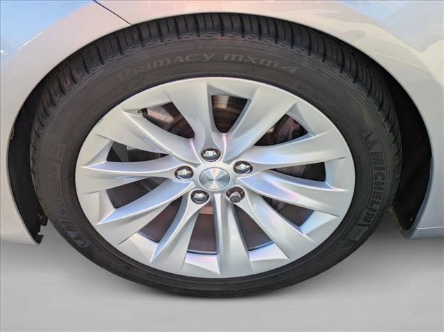 Used 2017 Tesla Model S 90D image 10