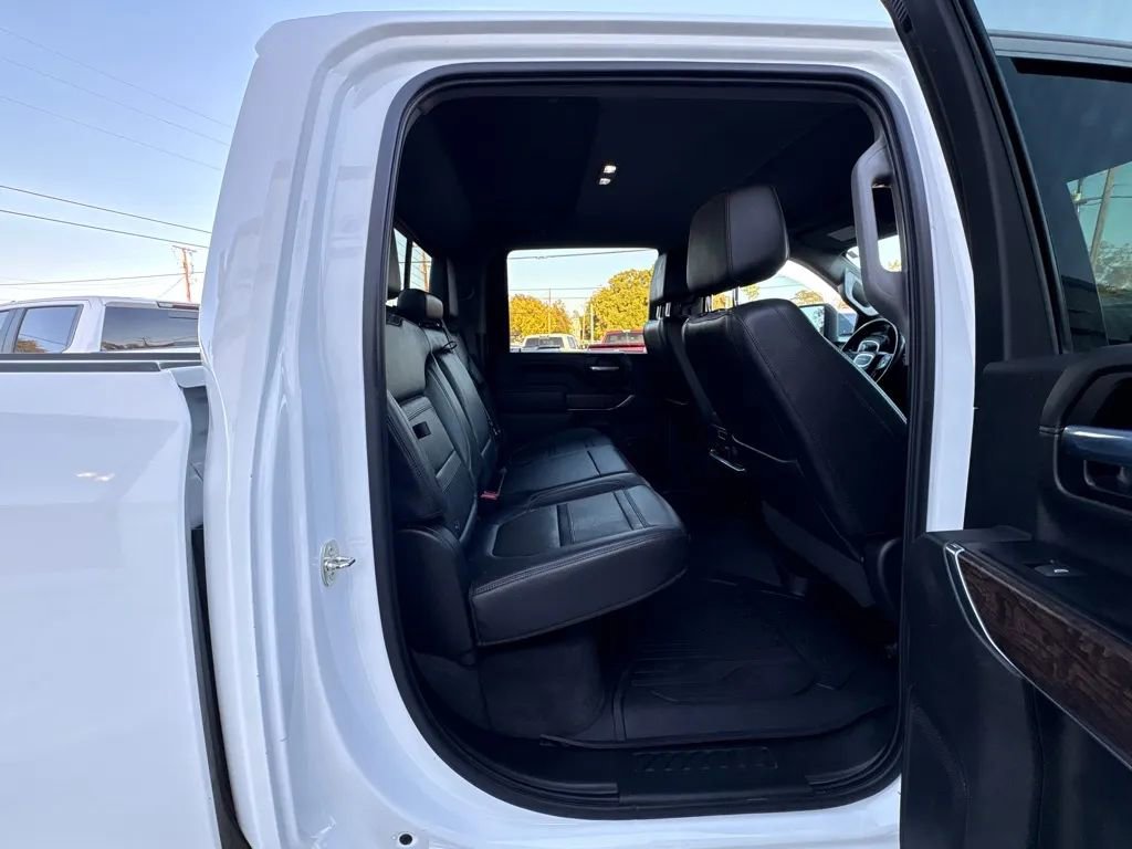 Used 2020 GMC Sierra 2500 Denali w/ Technology Package AWD/4WD image 11