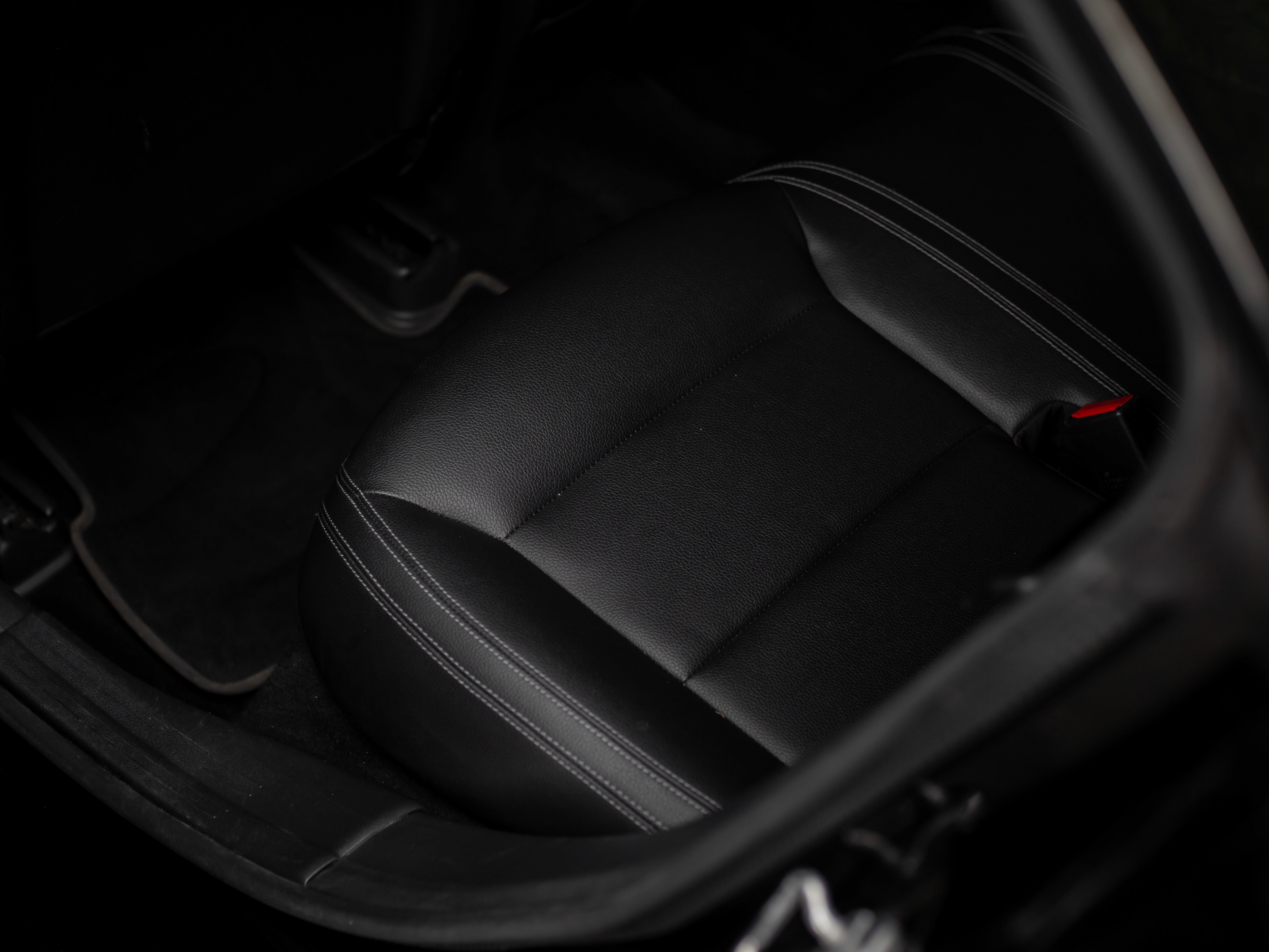 Used 2019 Mercedes-Benz CLA 250 image 11