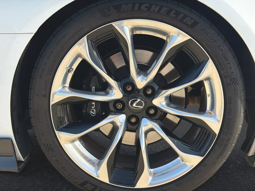 Used 2018 Lexus LC 500 Coupe w/ Performance Package RWD image 31