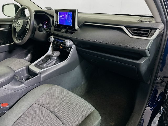 Certified 2025 Toyota RAV4 XLE FWD image 28