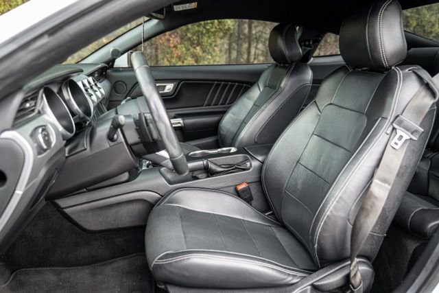 Used 2018 Ford Mustang Premium RWD image 23