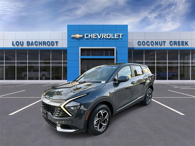 Used 2023 Kia Sportage LX image 4