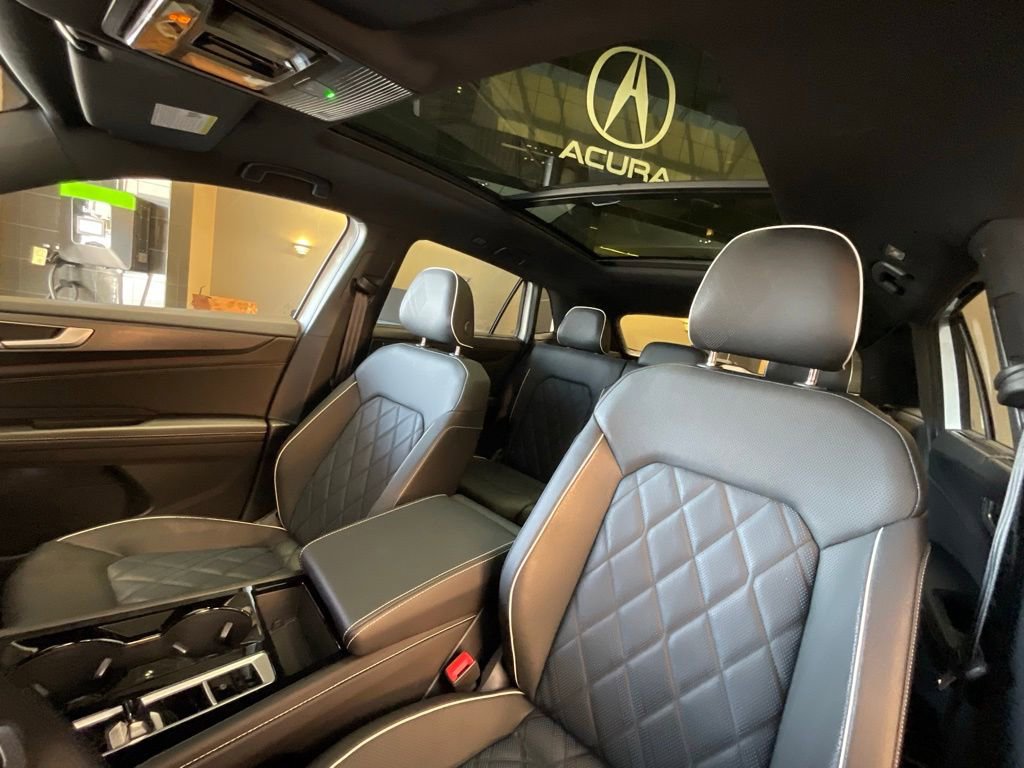 Used 2025 Volkswagen Atlas Cross Sport SEL Premium R-Line image 10