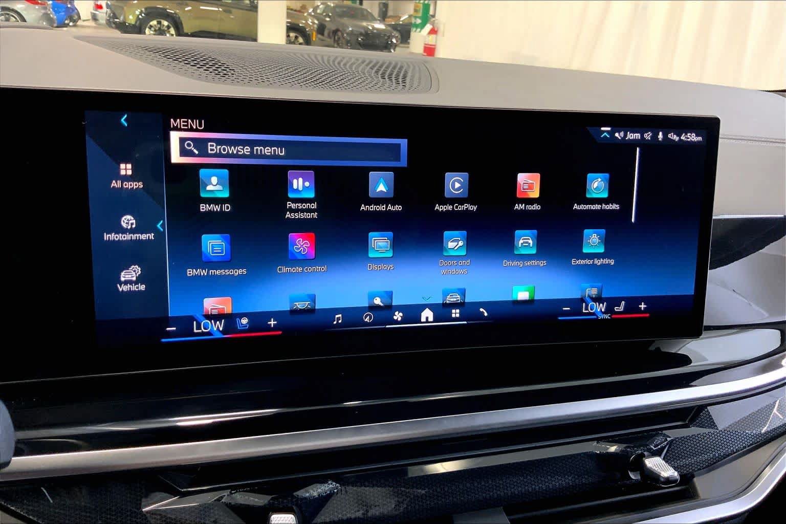Used 2026 BMW X7 xDrive40i AWD/4WD image 35
