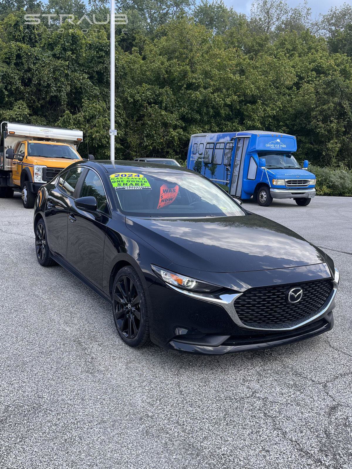 Used 2024 MAZDA MAZDA3 s FWD image 2
