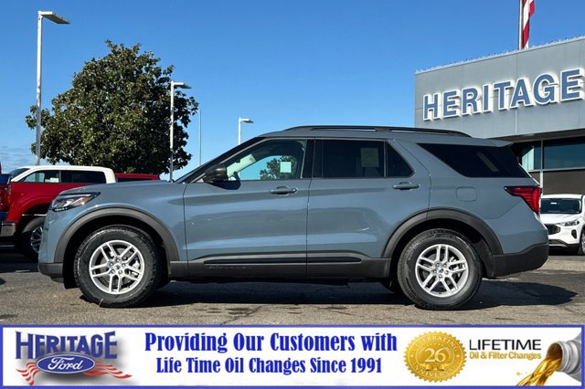 New 2026 Ford Explorer Active image 7