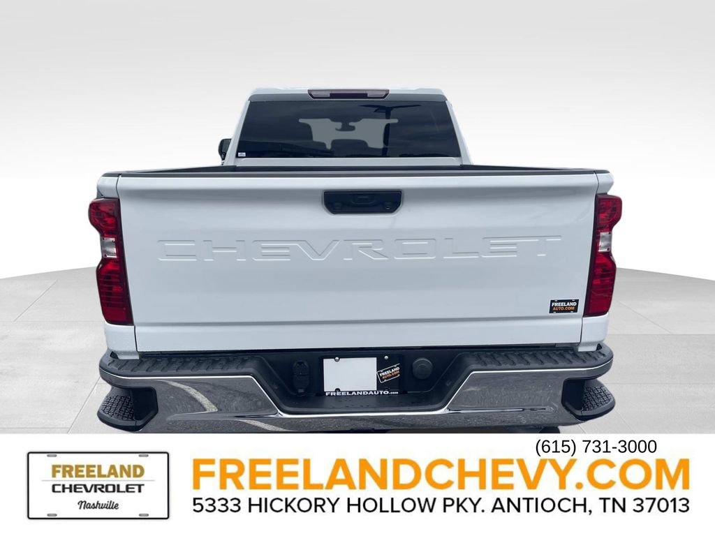 Used 2023 Chevrolet Silverado 2500 LT AWD/4WD image 4
