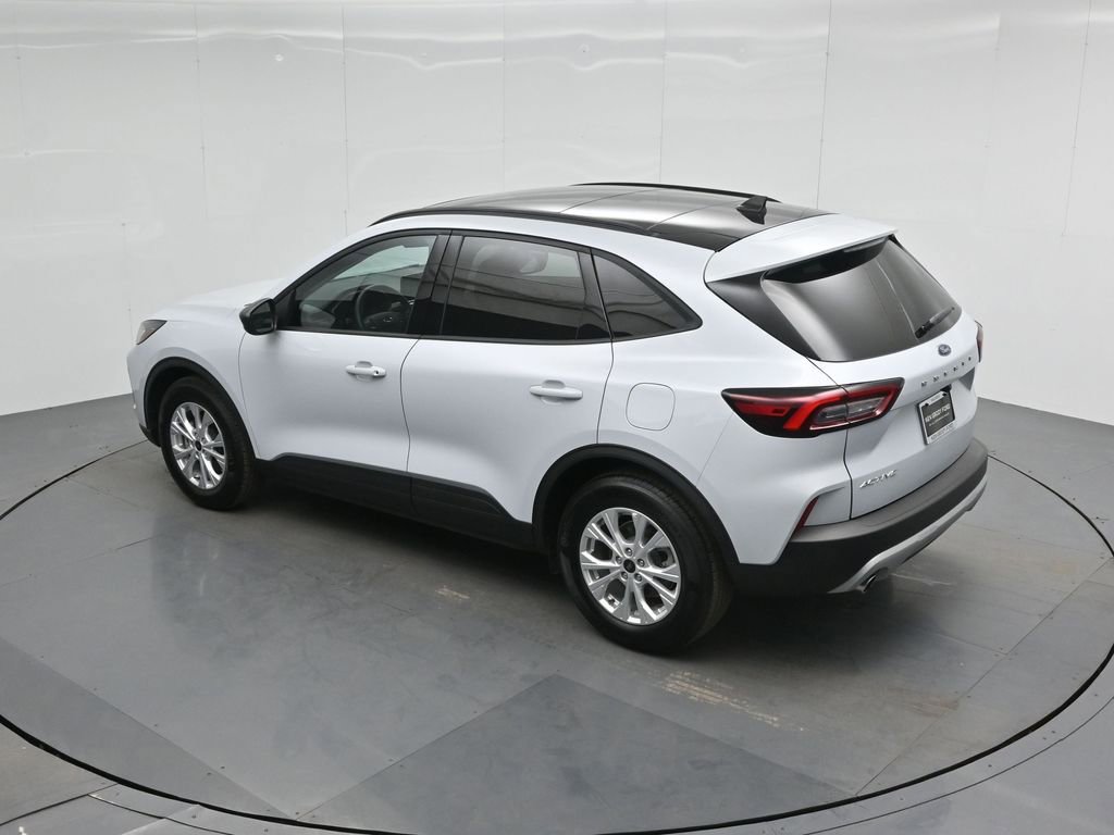 Certified 2025 Ford Escape Active image 42