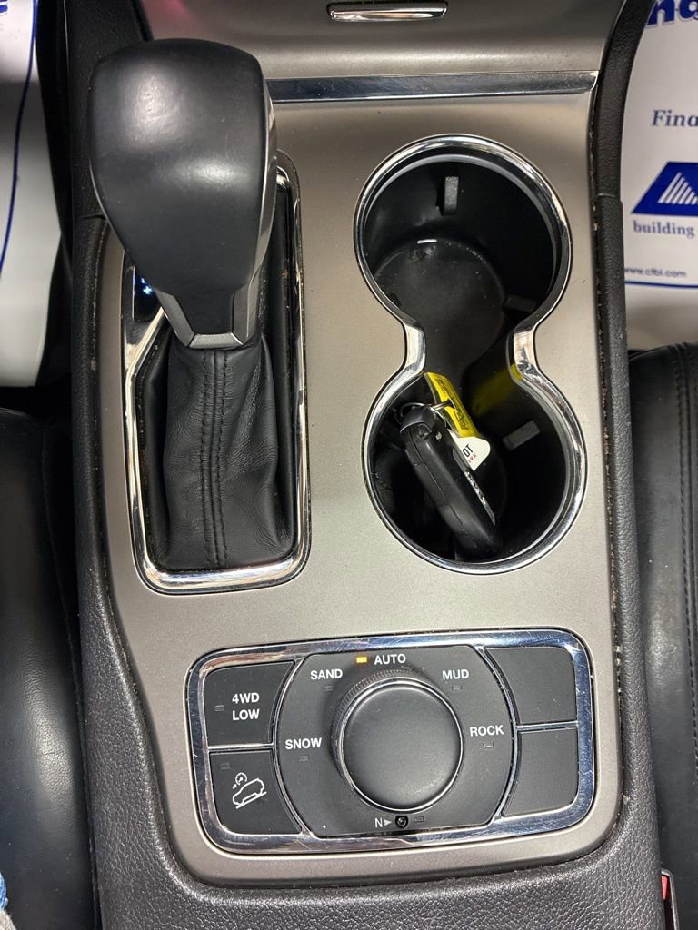 Used 2019 Jeep Grand Cherokee Limited image 21