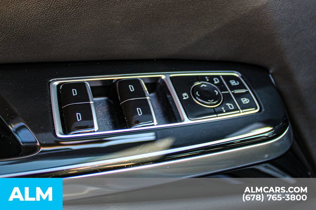 Used 2026 Cadillac Escalade ESV Sport AWD/4WD image 37
