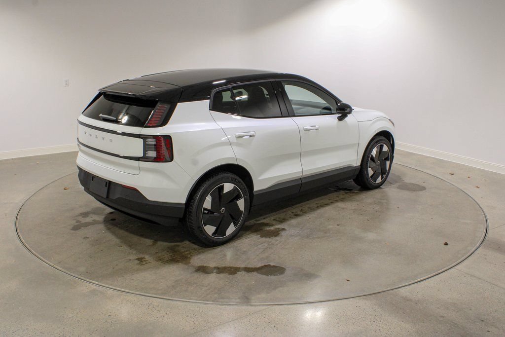New 2026 Volvo EX30 Plus w/ Climate Package AWD/4WD image 6