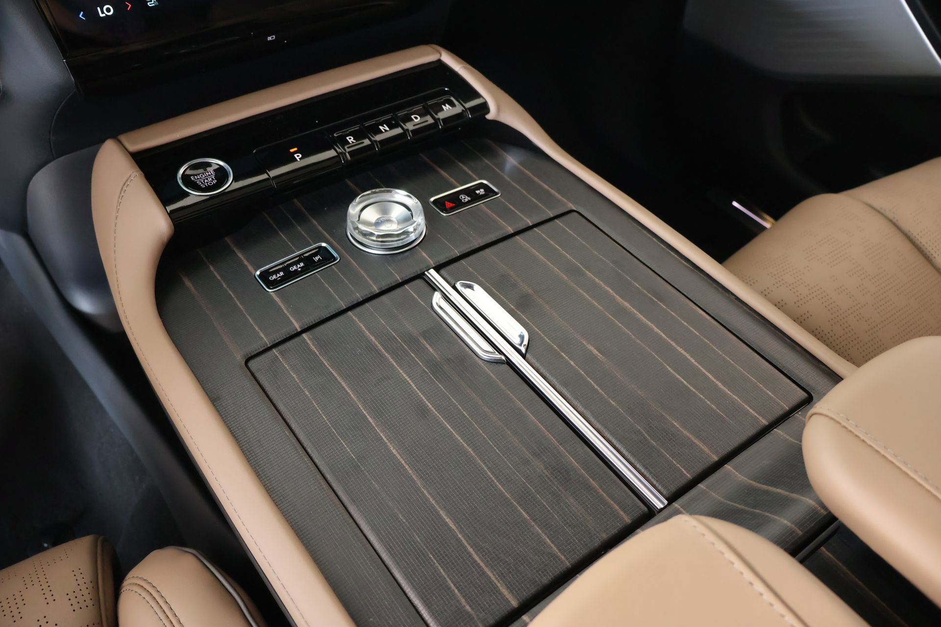 New 2026 Lincoln Navigator Black Label AWD/4WD image 8