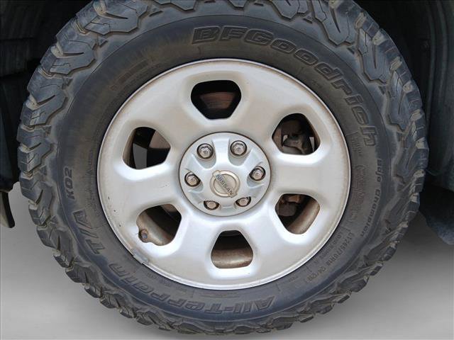 Used 2017 Nissan Titan S AWD/4WD image 22