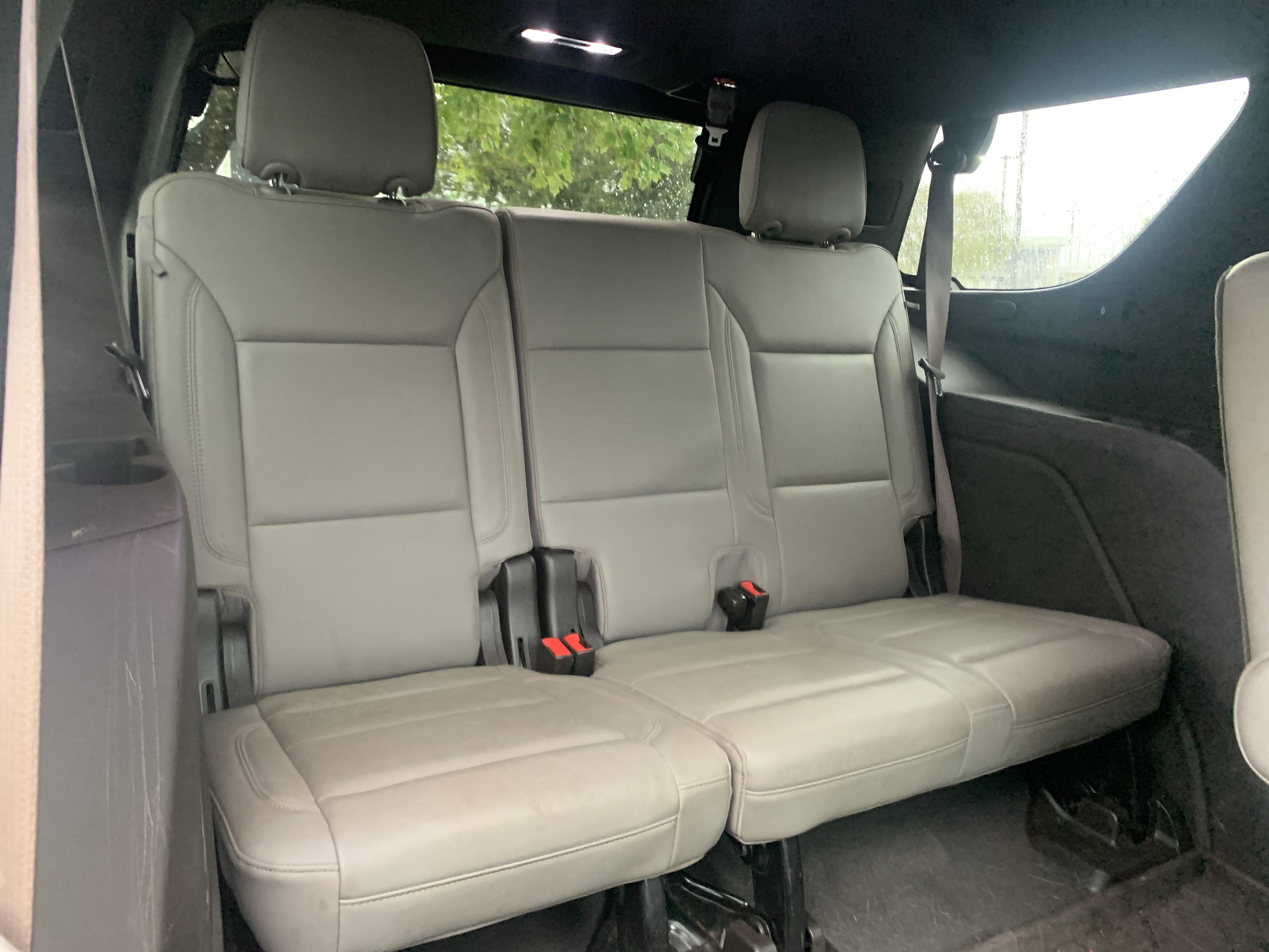 Used 2021 Chevrolet Tahoe Z71 w/ Z71 Off-Road Package image 33