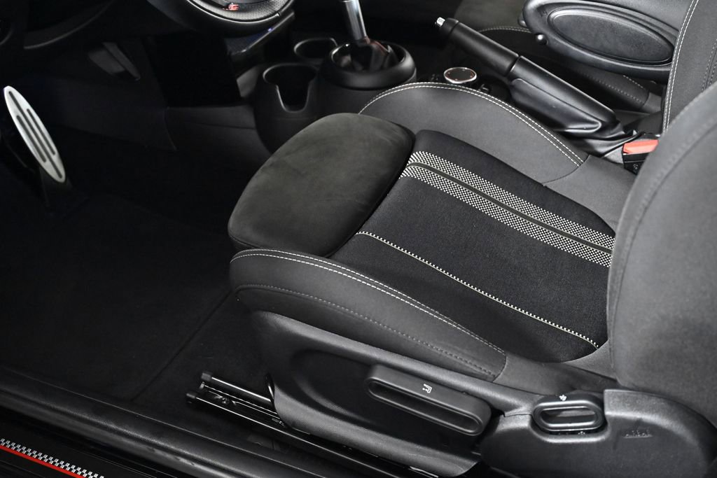 Used 2019 MINI Cooper John Cooper Works image 25