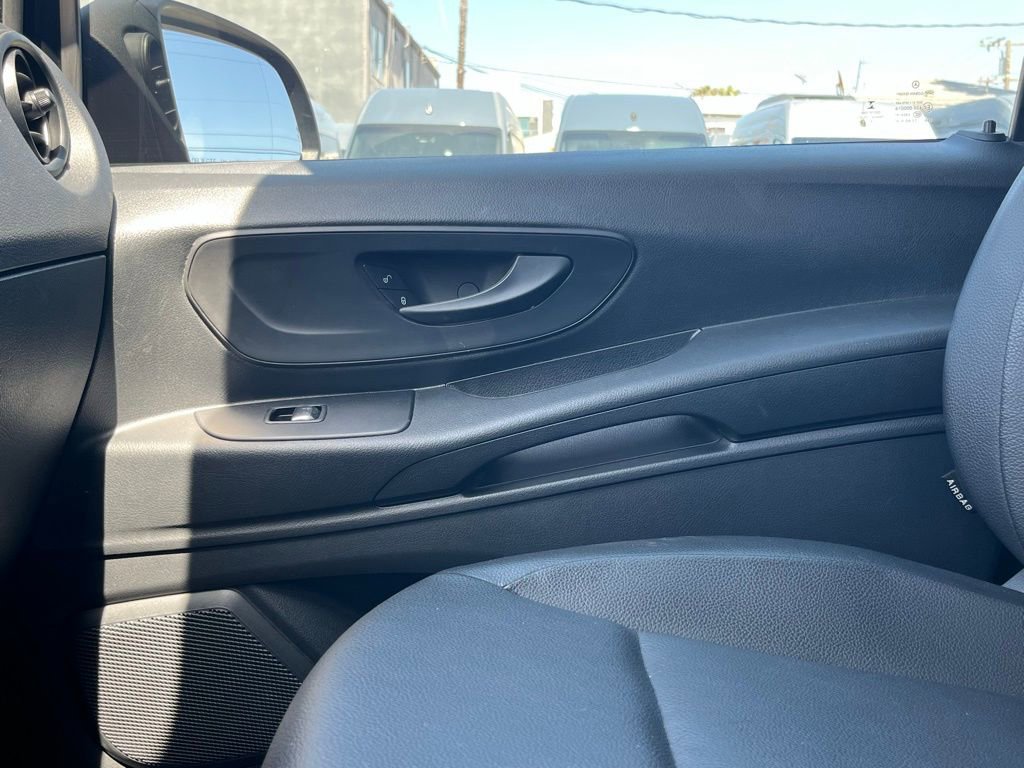 Used 2019 Mercedes-Benz Metris Passenger image 18